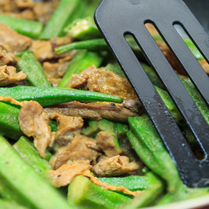 okra beef stir fry